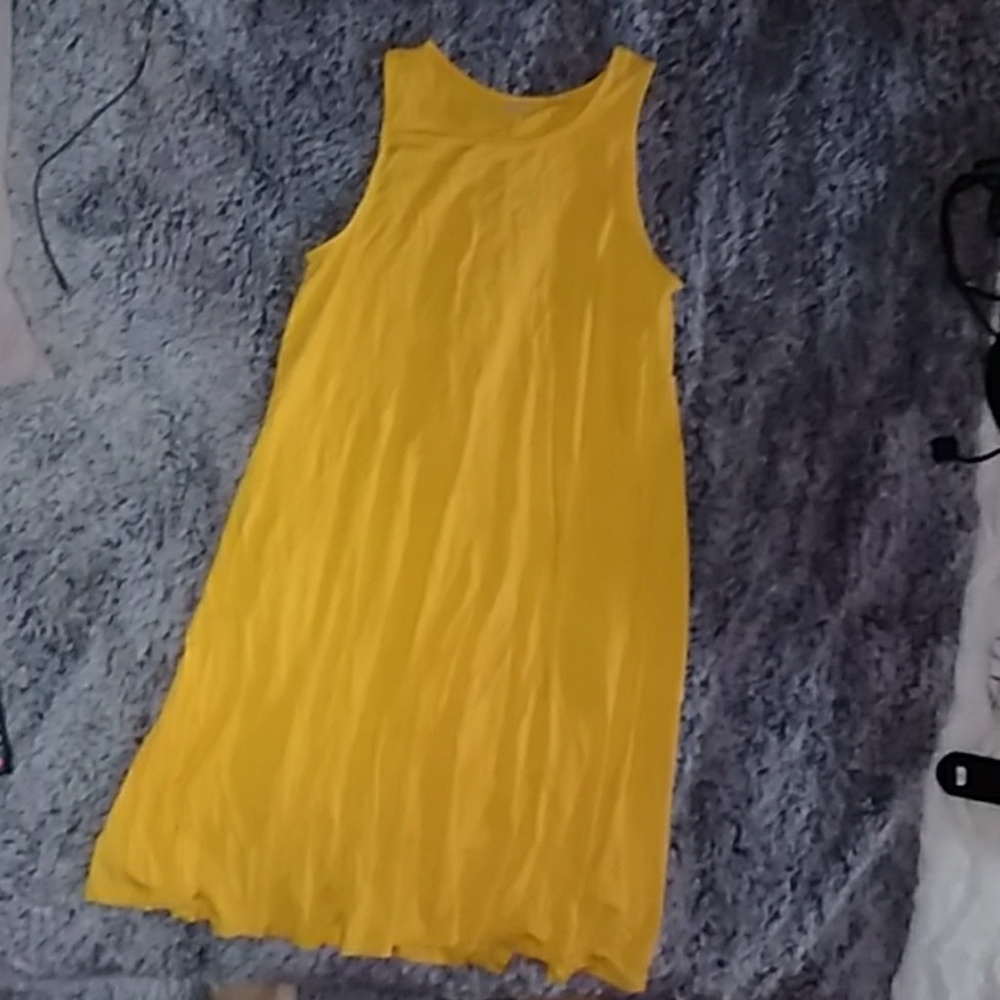 Yellow dress
